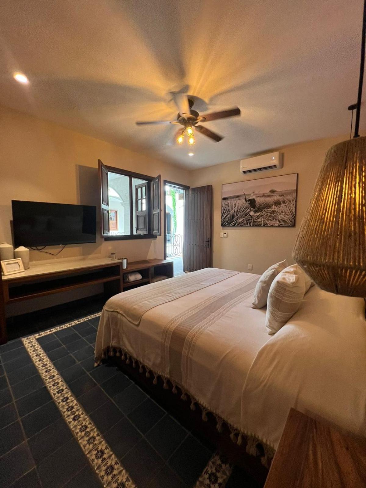 Hotel Boutique Gloriagave Tequila Extérieur photo